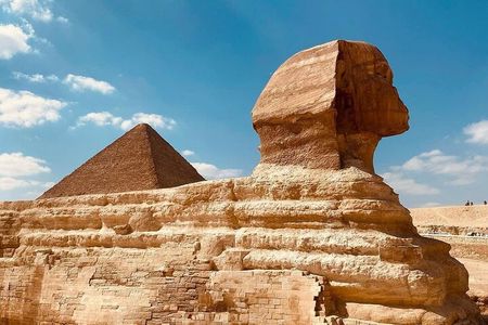  Tour to Pyramids and The Egyptian Museum