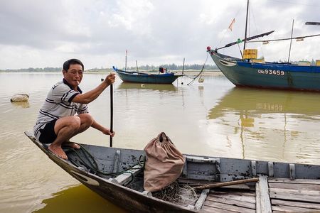 Private Hoi An River Life Photo Tour
