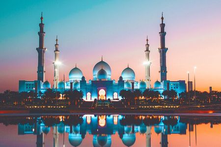 Exclusive Abu Dhabi tour, without Ferrari World