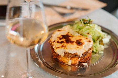Greek Food pairing with traditional music in Pagrati Athens