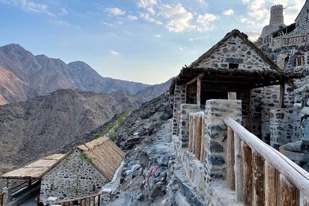 Khor Fakkan Private Day Tour From Dubai with Transfer