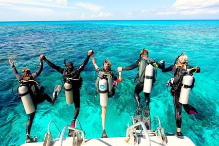 Diving Stops Full Day for Beginners with Lunch in Hurghada