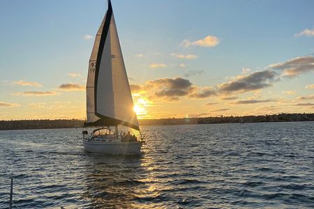 Deluxe Sunset & Day Sail Small Group