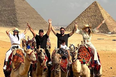 Full-Day Tour in Cairo by Bus