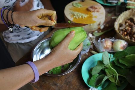 Gianyar Market Visit & Cooking Class in Ubud with Kadek & Putu