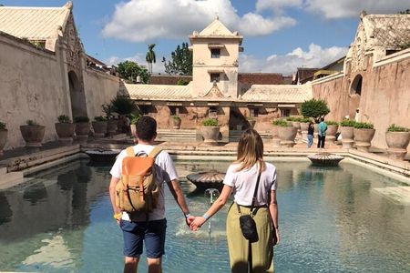 Yogyakarta City tour and Ijo Temple Sunset