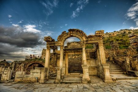 Turkish Delight Tour: Pamukkale, Ephesus, Cappadocia & Camel Ride