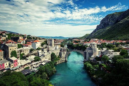 Bosnia Explorer Tour: Highlights of Mostar & Tito's Bunker