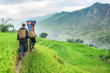From Hanoi : Sapa Moutain Trek - Halong bay Heritage