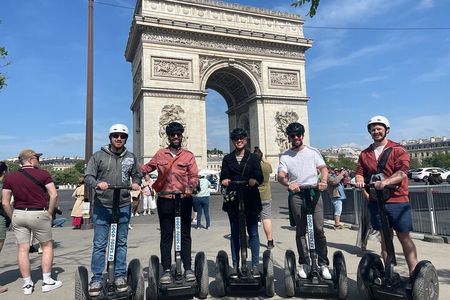 Paris City Sightseeing Half Day Guided Segway Tour with a Local Guide