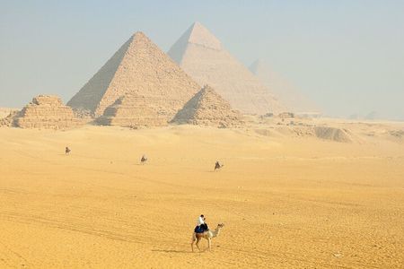 Full-Day Tour at Pyramids of Giza and The Egyptian Museum