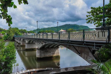 East of Mauritius: Full Day Scenic Tour with Lunch & Glass Bottom