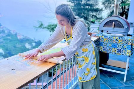 Pizza Class experience on Amalfi coast 
