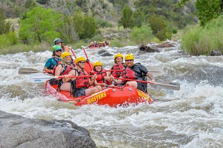 Bighorn Sheep Canyon (FREE Lunch, Digital Photo, and Wetsuit Use)