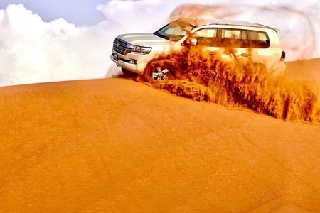 Private Red Dunes Desert Safari in Lahbab