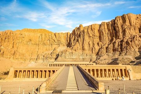Private Full Day Tour to East and West Banks of Luxor
