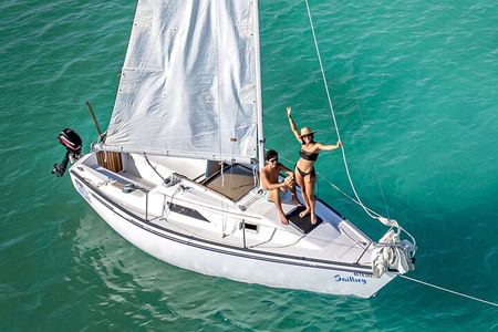 Sailboat tour across the seven colors lagoon in Bacalar