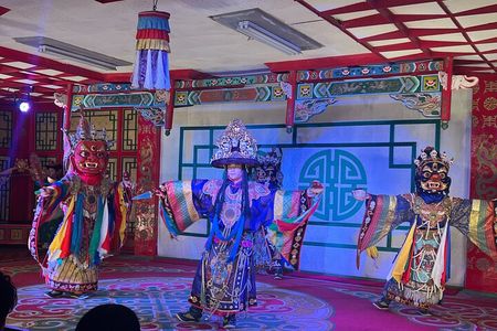 Private Jeep City tour with English Speaking Driver 