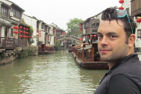 Wuzhen Water Town Delight Tour With Riverside Lunch Experience