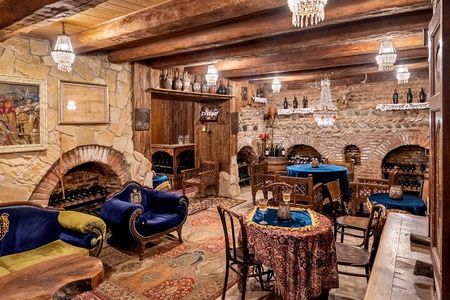 Private Wine Tasting in Prince Karalashvili Wine Cellar. Tbilisi