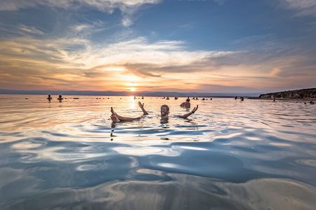3-Night Jordan Flavors Tour: Petra, Wadi Rum, and the Dead Sea