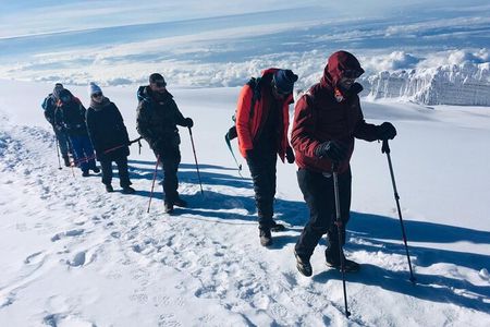 5 Days Hiking Tour in Kilimanjaro - Marangu Route