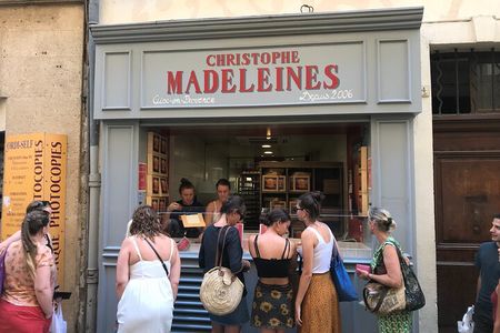 2-Hour Foodie Tour with 10 Tastings in Aix-en-Provence