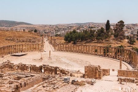 Full day Tour Jerash، Ajloun and Um Qais from Amman