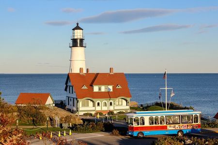 Discover Portland City and Lighthouse Tour