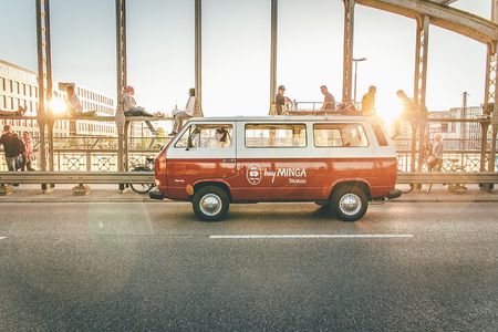 Discover Munich in a retro Bulli