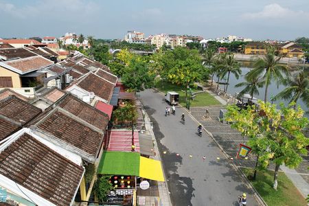 Hoi An Makers Tour by E-Bike