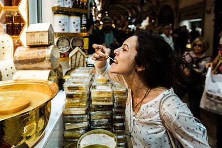 Istanbul Private Walking Tour: Highlights & Gems with a Local