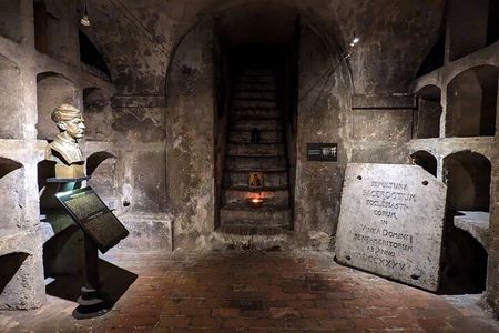 WWII in Prague Tour & The Crypt of Operation Anthropoid