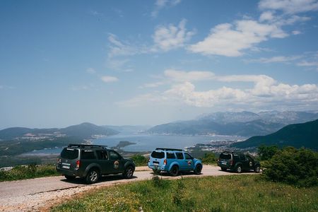 Kotor Jeep-Expedition : Fortress Trails & Local Food Picnic