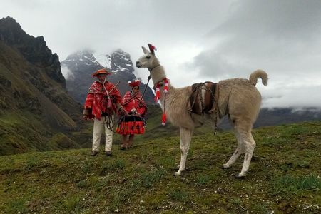 4D3N llama trek to machu picchu & sacred valley journeys 