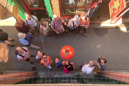 Private | Victoria City Highlights Walking Tour 