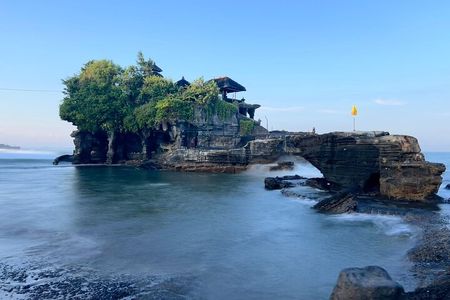 Tanah Lot Tour: Discover Bali’s Iconic Temple and Stunning Views