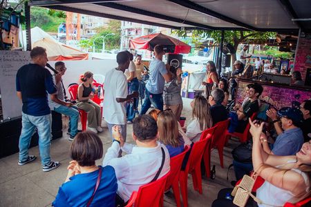 City tour Medellin + Comuna 13 + Graffititour Paisa for a day