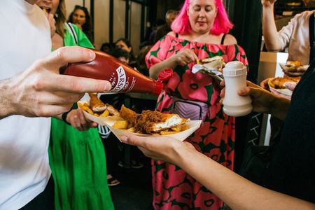 London Borough Market & London Bridge Food Tour