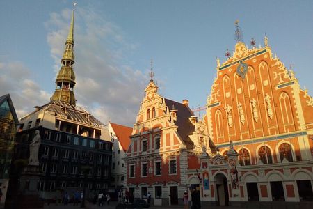 2 Hours Walking Tour in Legends and Secret of Riga's Old Town 