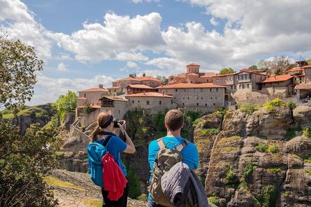 Meteora Small Group Hiking tour with Transfer and Monastery Visit