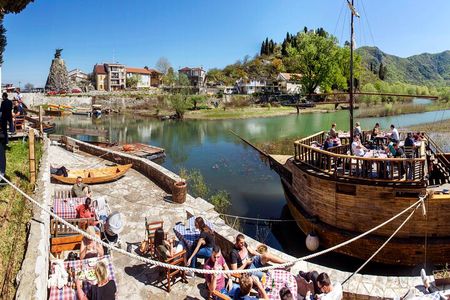 Old Town Bar seaside-Np Skadar Lake(boat cruise)-Village Virpazar