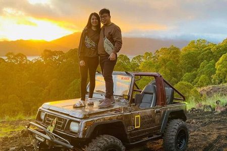 Batur Volcano Sunrise Jeep Tour and Floating Temple