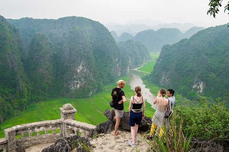 Private Ninh Binh Tours: Hoa Lu Tam Coc Mua Cave 1 Day Tour 