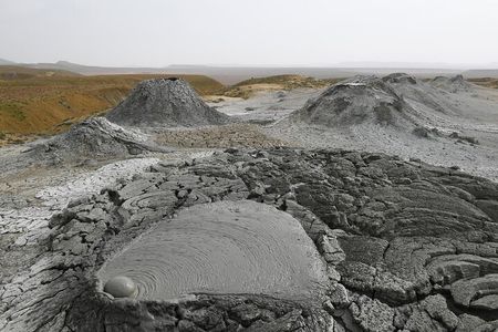 Gobustan-Mud Volcan-Fire Temple and Mountain Tour/Entrance inc