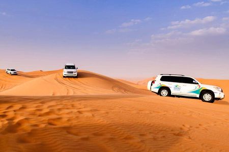 Guided Desert Safari with Dinner and Quad Biking in Dubai
