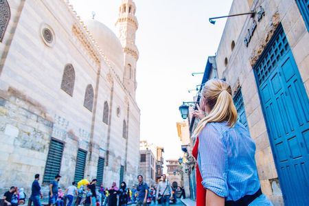 Downtown Cairo Half-Day Tour with Egyptian Dinner