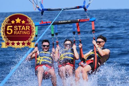 Parasailing in Waikiki from Oahu Hawaii