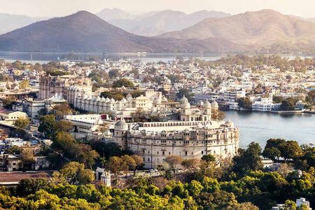 6 Days Golden Triangle with Udaipur Tour : Delhi, Agra, Jaipur 