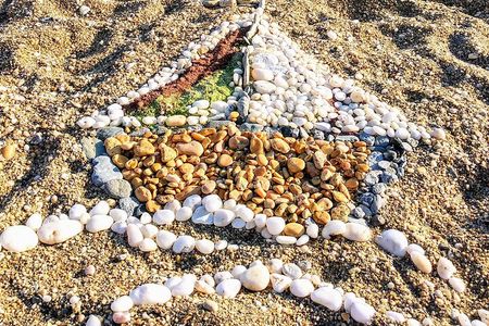 Expressive Art Therapy & Mindfulness Experience in Santorini !